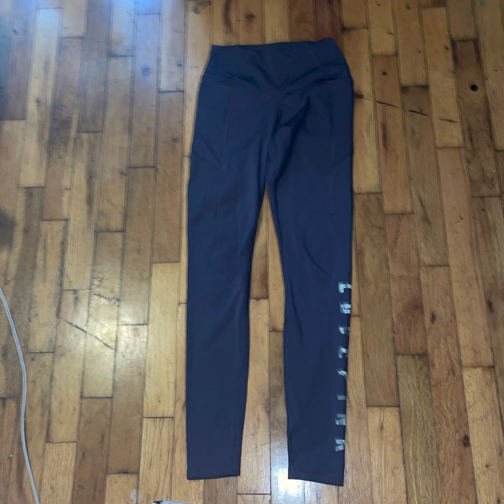 grey leggings